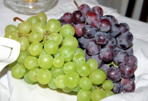 UVA DA TAVOLA DI MAZZARRONE UVA DA TAVOLA DI MAZZARRONE