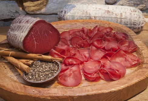 BRESAOLA DELLA VALTELLINA BRESAOLA DELLA VALTELLINA