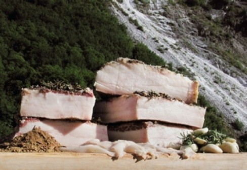 LARDO DI COLONNATA LARDO DI COLONNATA