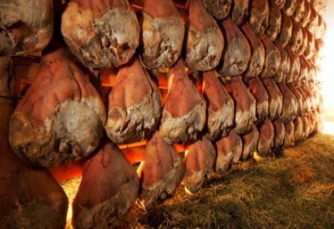 VALLE D’AOSTA JAMBON DE BOSSES VALLE D’AOSTA JAMBON DE BOSSES